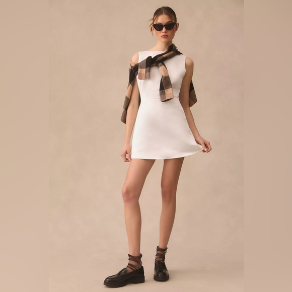 Reformation Zenni Dress in Ivory White - Picture 9 of 13